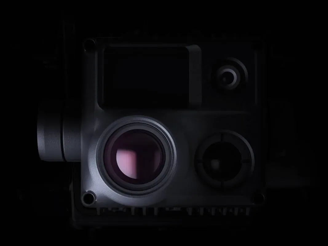 imgi_47_camara-zoom-min-1067x800